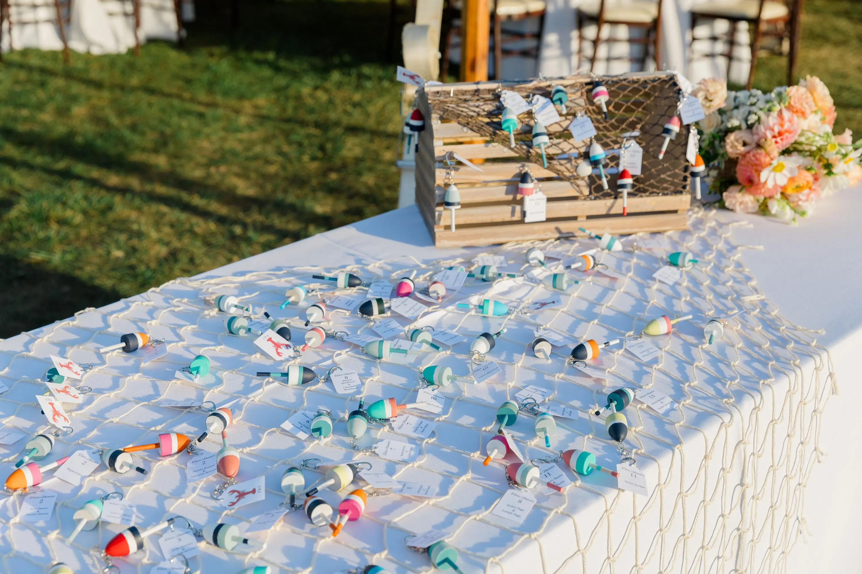 Buoy Keychain Seating Card — view 2