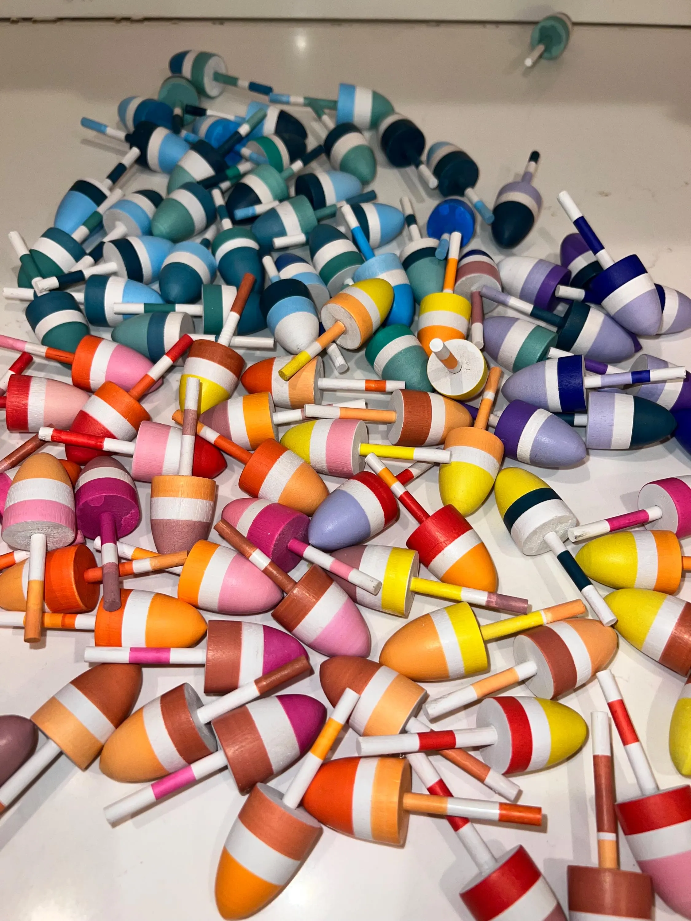 Buoy Keychain Seating Card — view 13